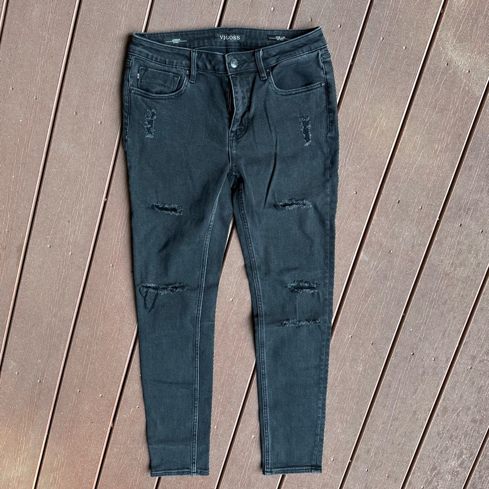 Vigoss Black Skinny Jeans with Distressed Design